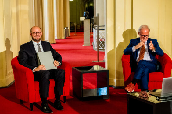 Ernst Schering Preis 2020 & Friedmund Neumann Preis 2020 am 30.09.2020 in der Komischen Oper Berlin. Feierliche Preisverleihung zu Ehren von Jens Brüning und Florian Kahles.