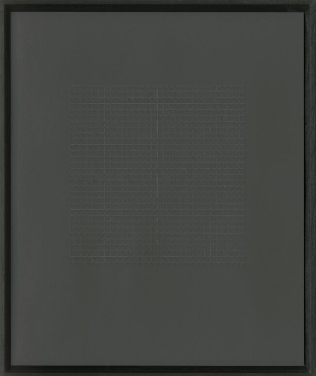 Fiene Scharp, "Ohne Titel", 2013, schwarze Haare, Grafit, Klebenband auf schwarzem Papier, 64 x 54 cm © VG Bild-Kunst, Bonn 2026Fiene Scharp, “Untitled," 2013, black hair, graphite, adhesive tape on black paper, 64 x 54 cm © VG Bild-Kunst, Bonn 2026